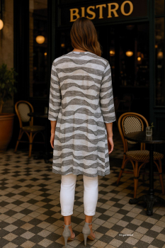 Preview: Cardigan Größe 42/44 in weiß/grau